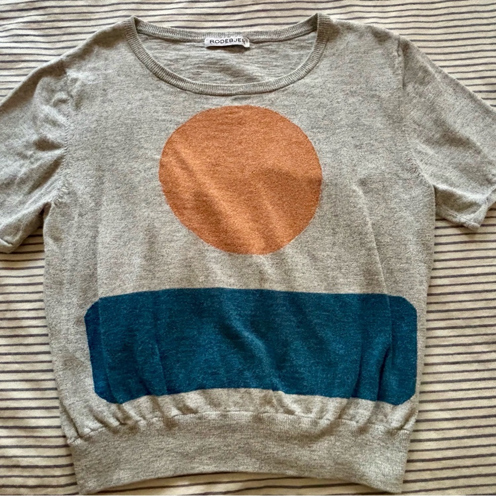 Rodebjer short sleeved sweater blouse in a size Medium.